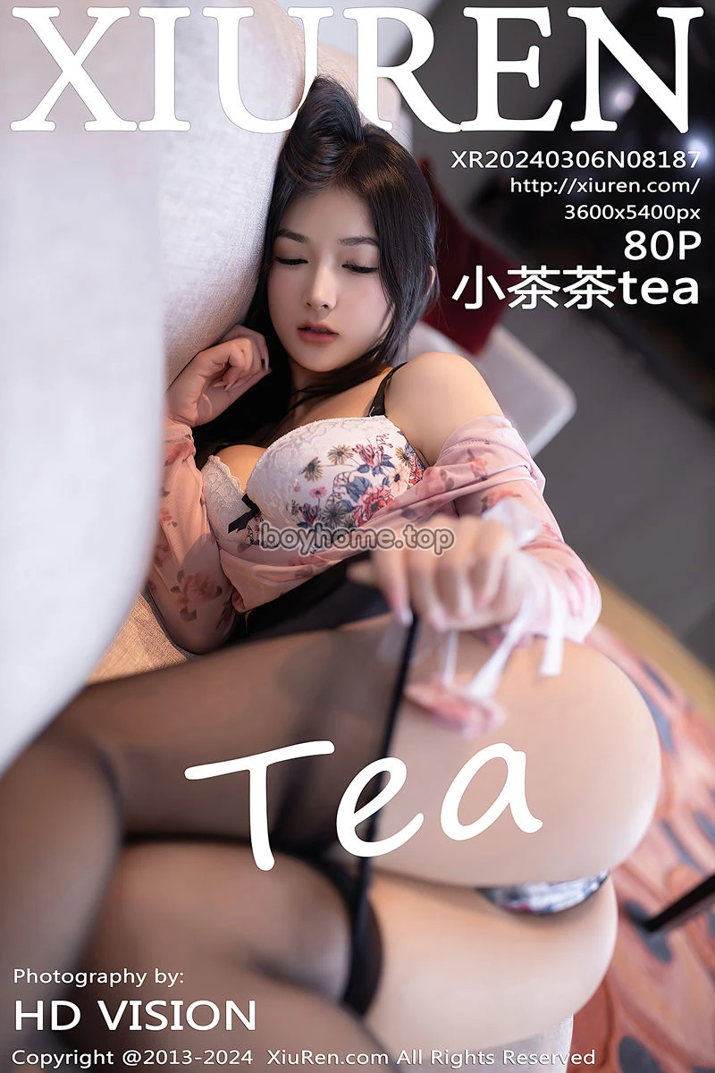 [XiuRen秀人网] No.8187 模特小茶茶tea花色上衣配黑短裙露性感内衣秀丰腴身姿诱惑写真