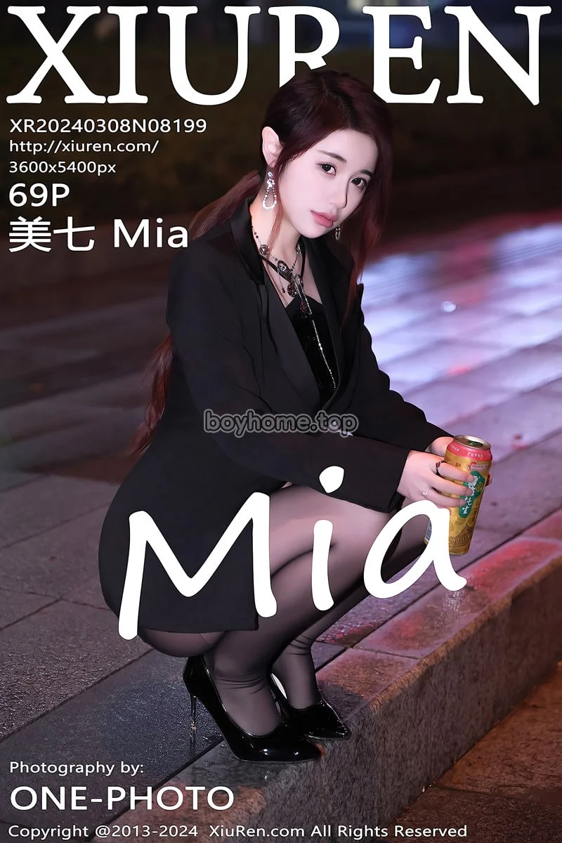 [XiuRen秀人网] No.8199 模特美七Mia性感黑色内衣服饰配超薄黑丝秀丰腴身材惹火诱惑写真