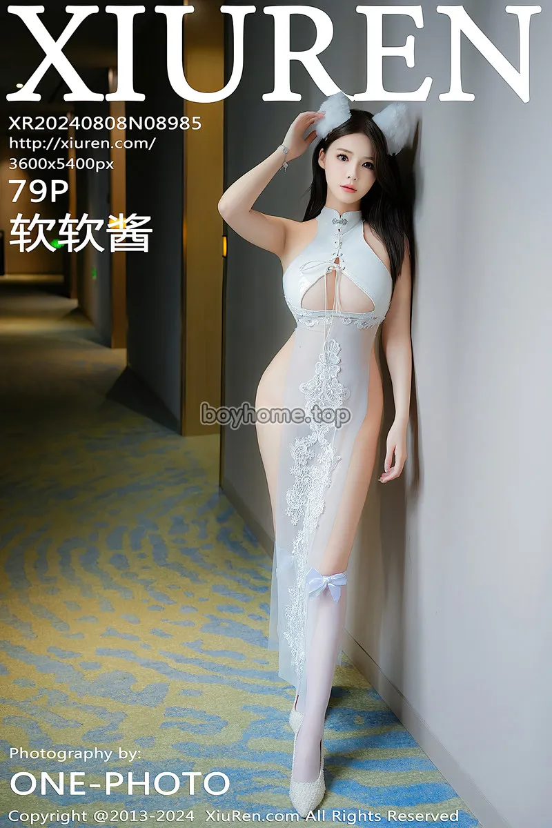 [XiuRen秀人网] NO.8985 模特软软酱性感白色情趣内衣配白丝袜秀丰腴美臀撩人诱惑写真