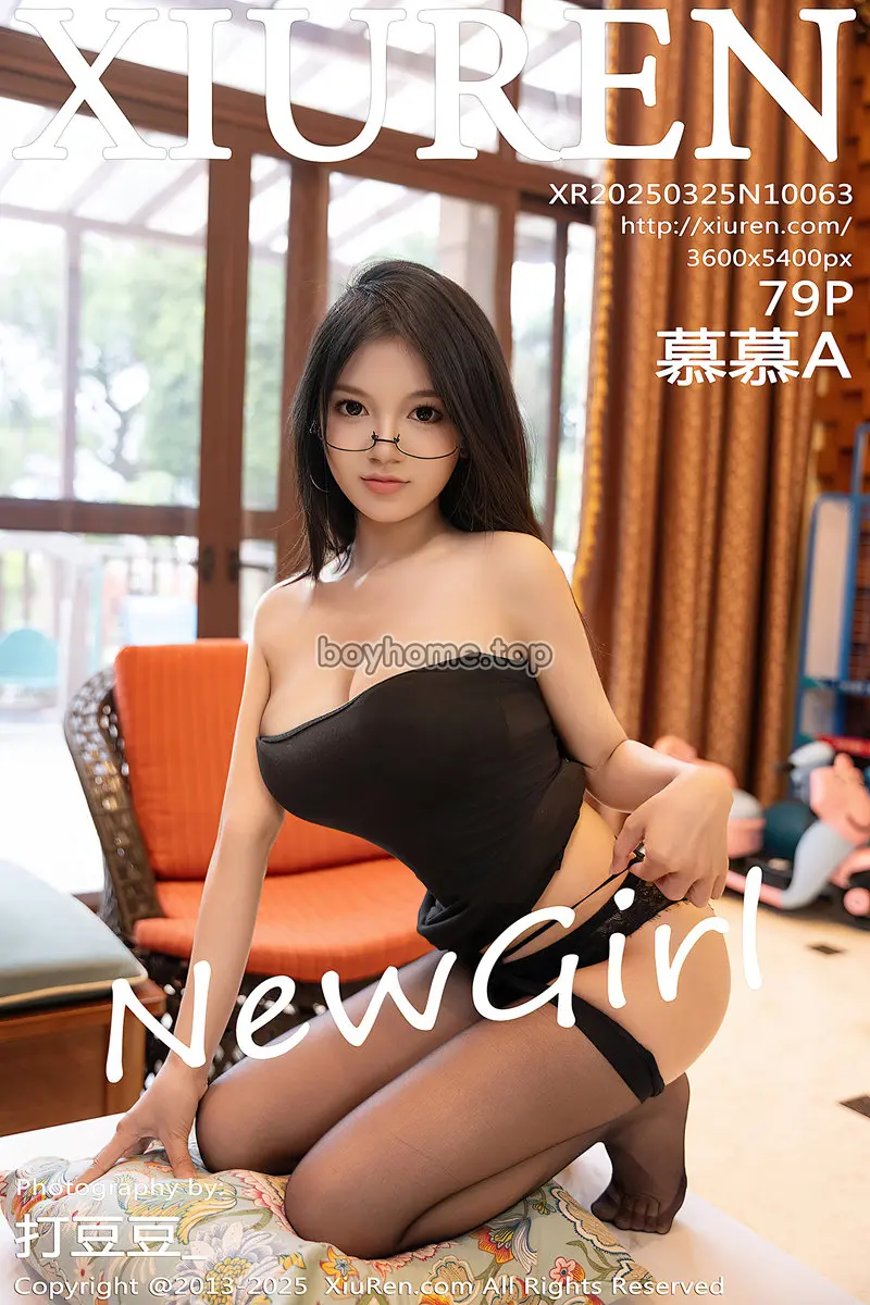[XiuRen秀人网] NO.10063 新人模特慕慕A性感黒色包臀短裙配超薄黑丝秀凹凸身材诱惑写真